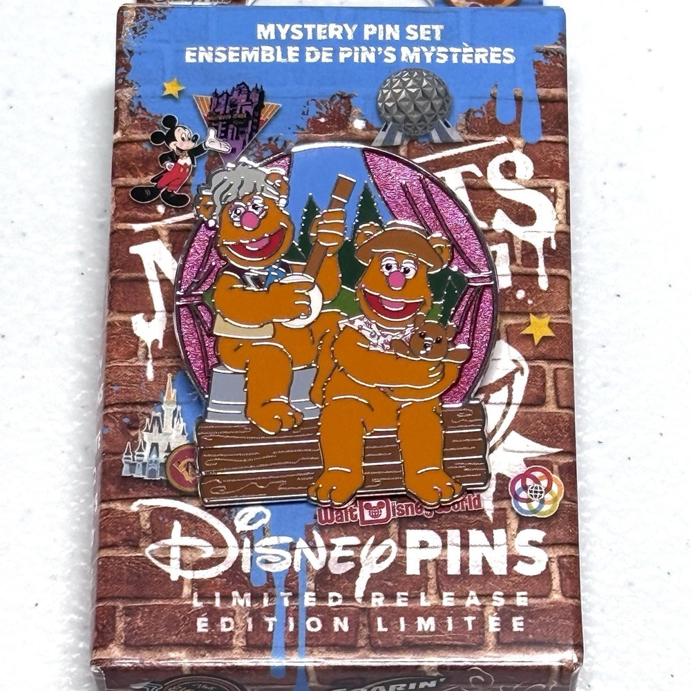 The Muppets Disney World‎ Park Day Mystery Pin FOZZY Country Bear Jamboree NEW